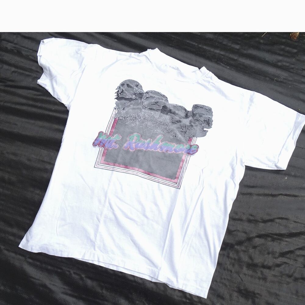 Vintage 90s St Evans Graphic T-Shirt Boxy Distressed Faded Grey Tee Chest 23x25
